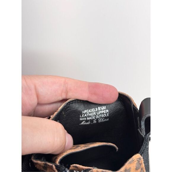 Donald Pliner Boots Size 9.5 Suede Leather Animal Print Classic Hiker Design - Picture 7 of 8